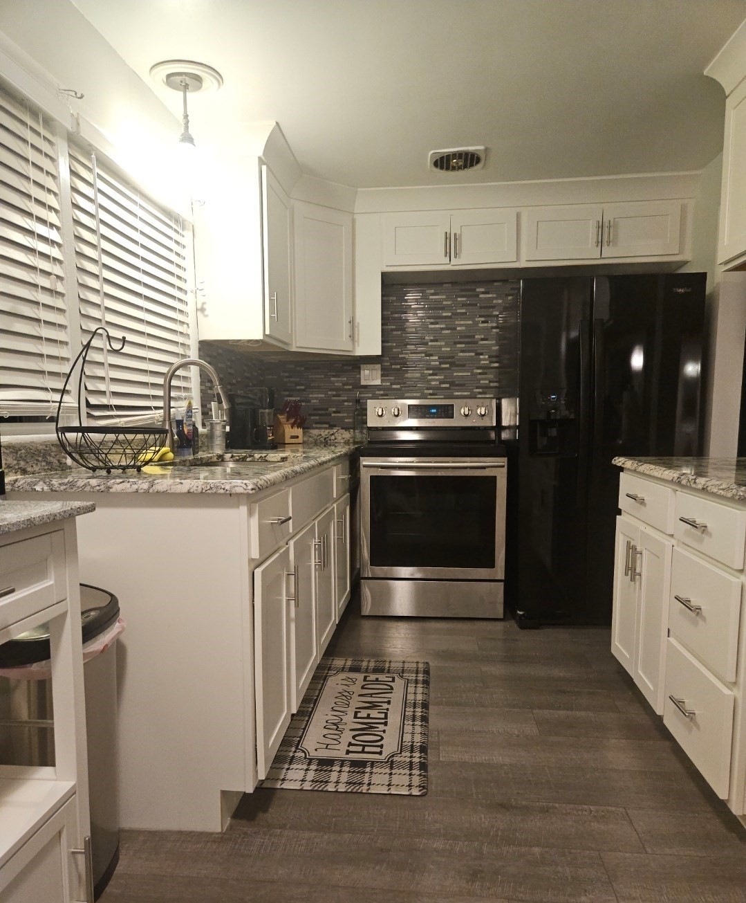 369 Breckwood Blvd Property Photo 3