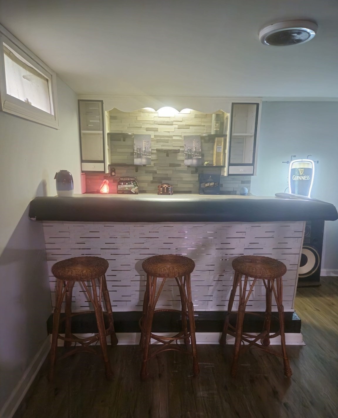 369 Breckwood Blvd Property Photo 10