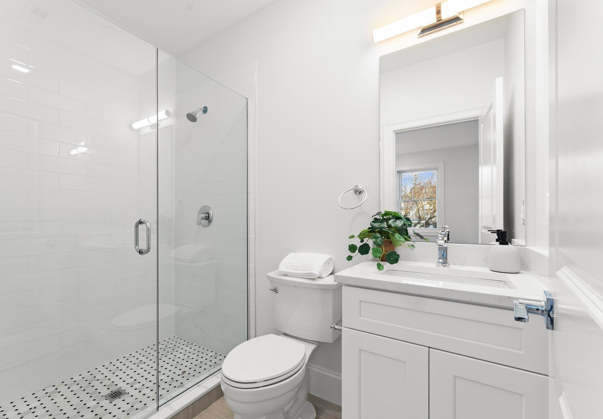 272 Lincoln St # 302 Property Photo 16