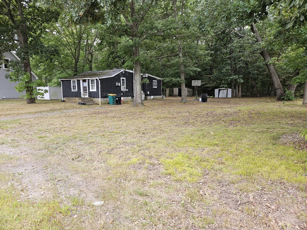 149 Jefferson St Property Photo 3