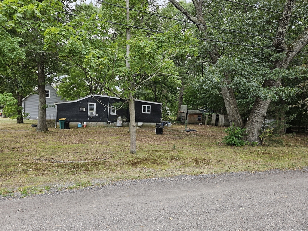 149 Jefferson St Property Photo 5