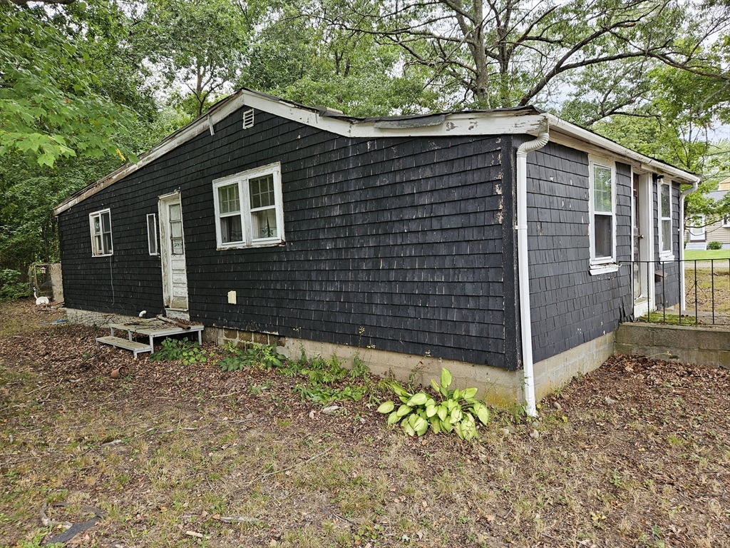 149 Jefferson St Property Photo 7