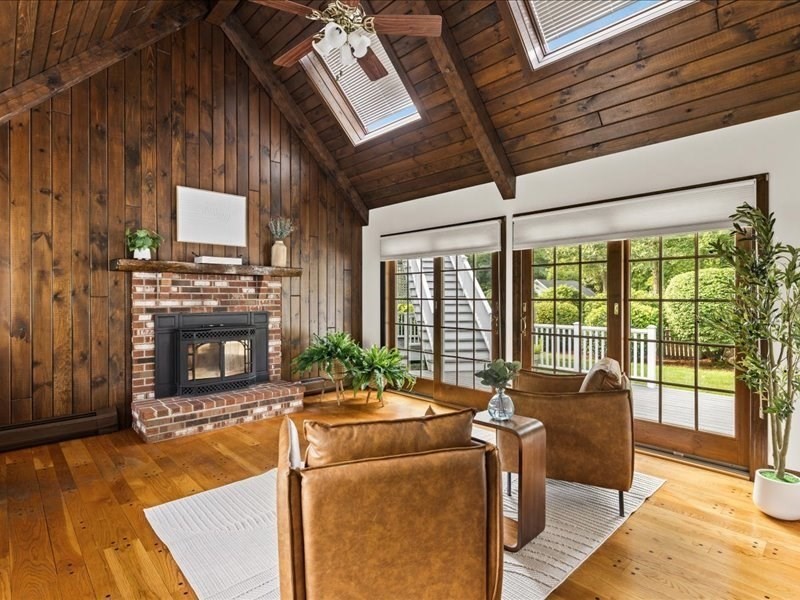 14 Red Maple Run Property Photo 10