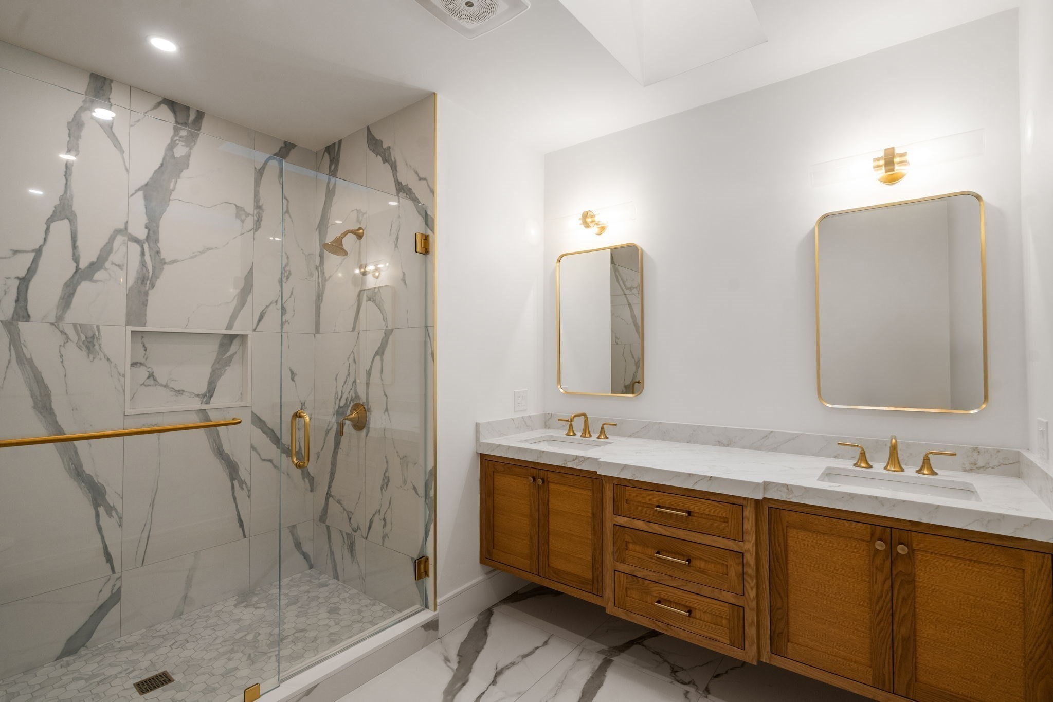 14 Fiske Pond Road Property Photo 25