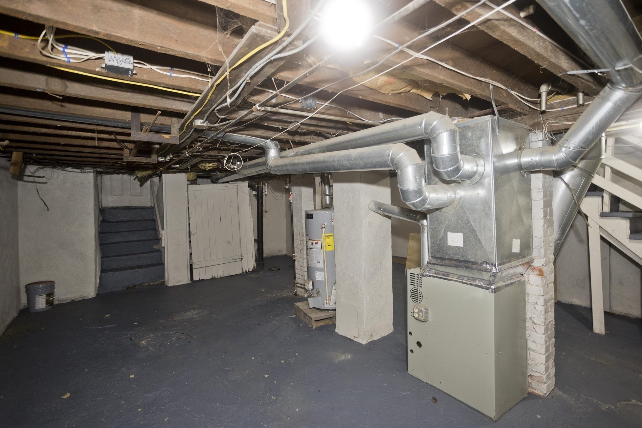 30 Hawthorne St Property Photo 25