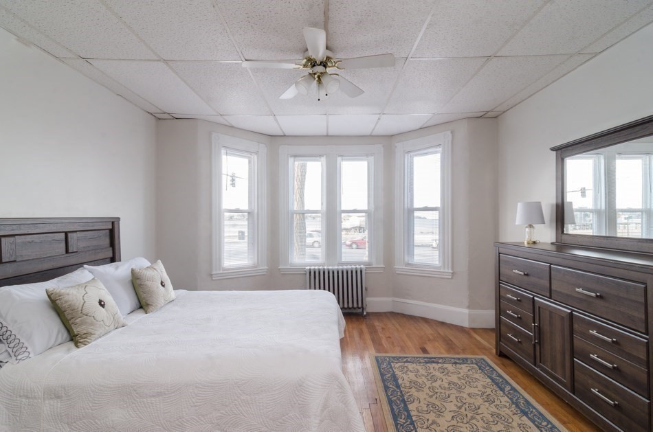 303 Beach Property Photo 18