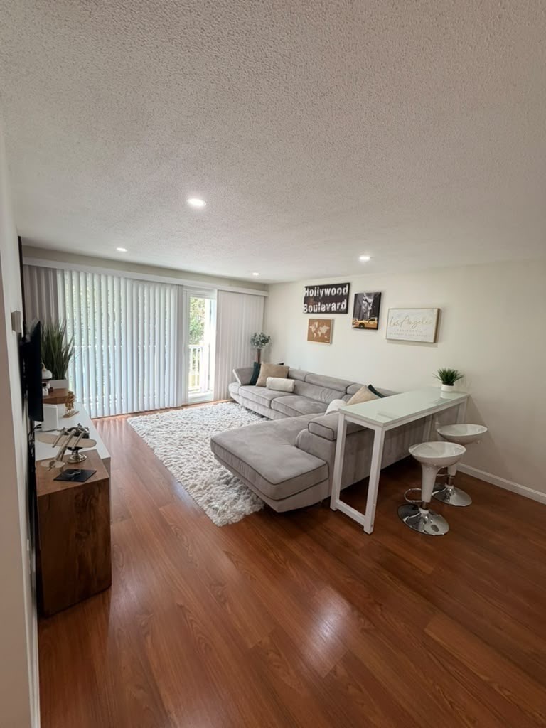 6 Marc Dr Property Photo 6