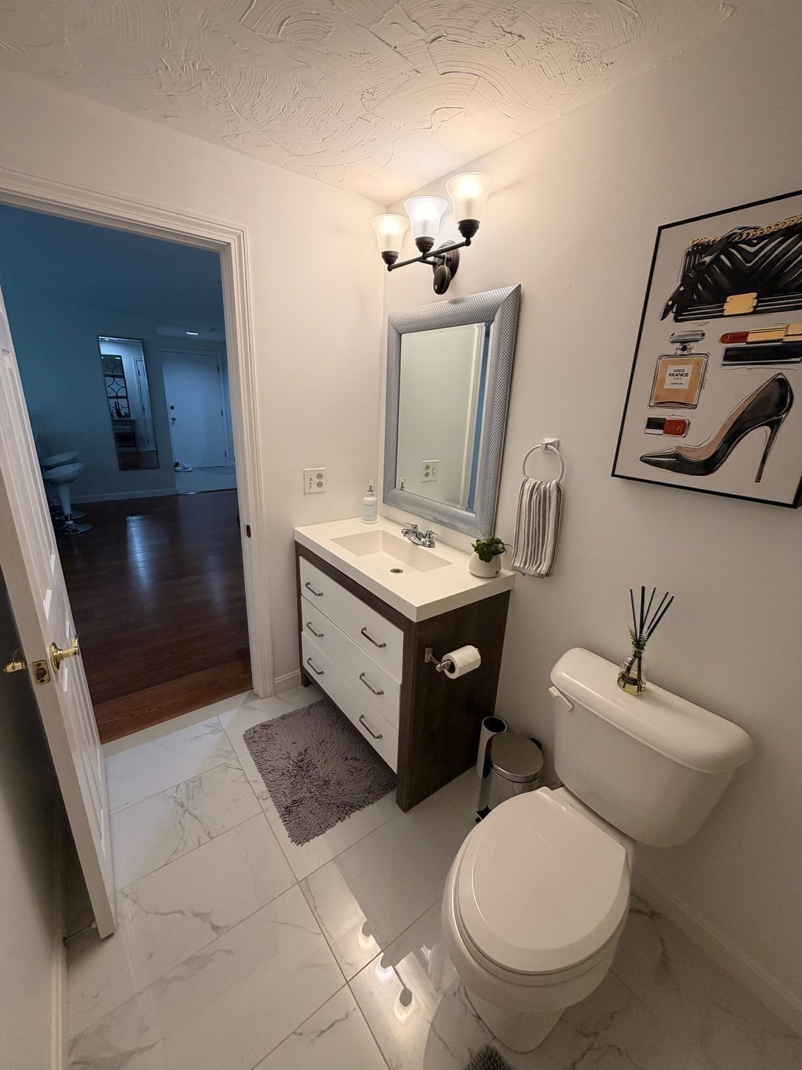 6 Marc Dr Property Photo 16