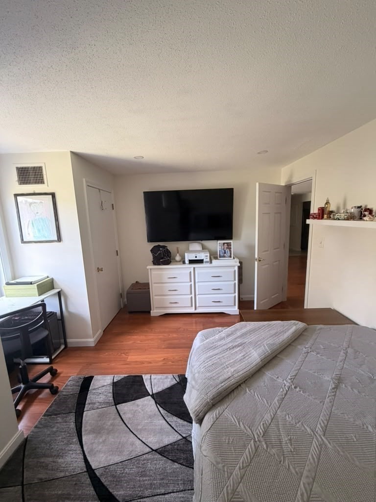 6 Marc Dr Property Photo 18