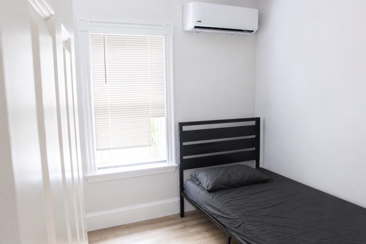 76 Park St # 2 Property Photo 10