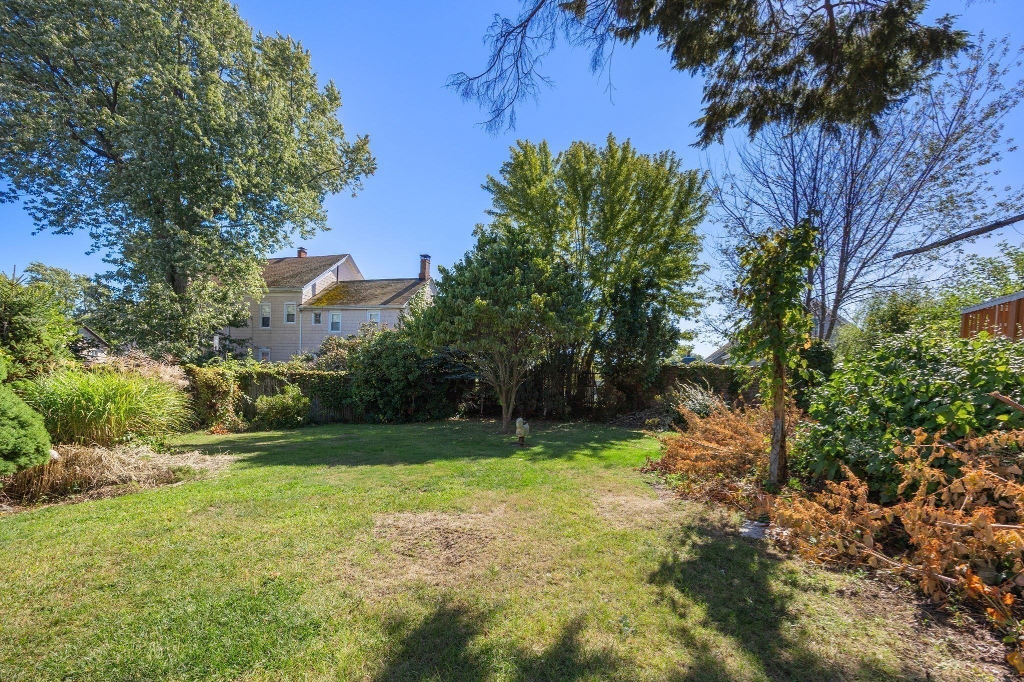 17 Mill Street Property Photo 33