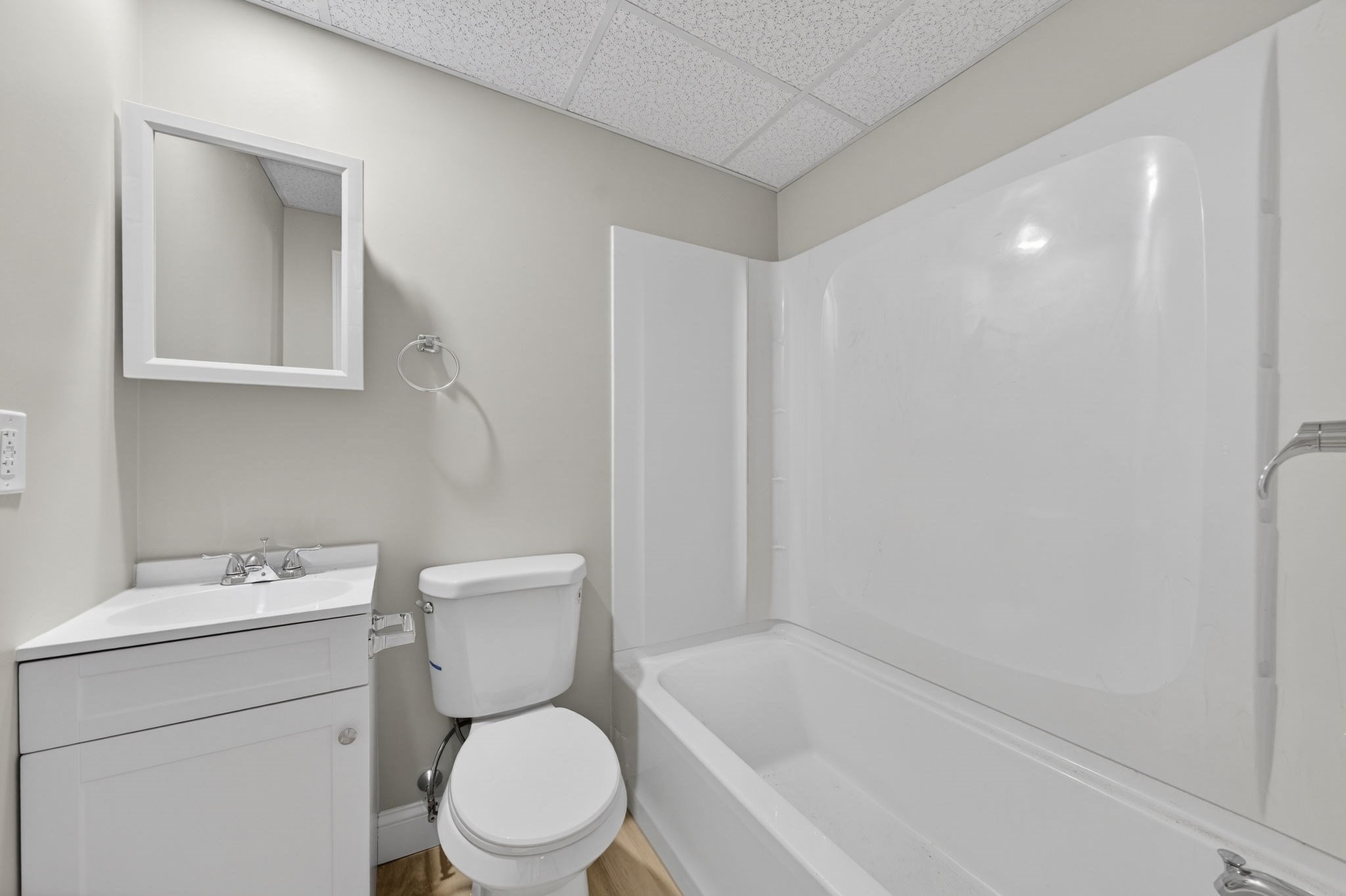 169 Grant St Property Photo 25