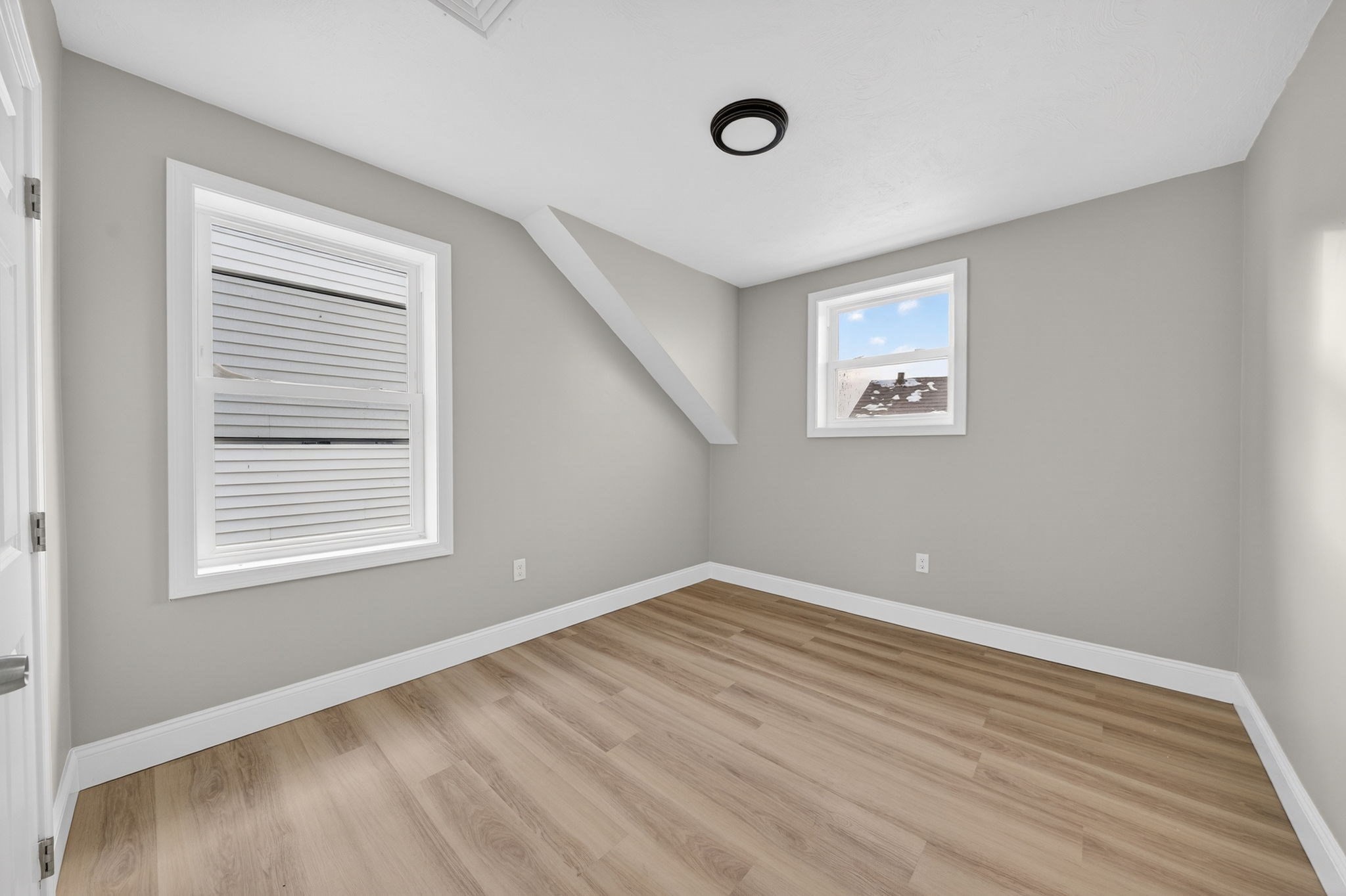 169 Grant St Property Photo 34