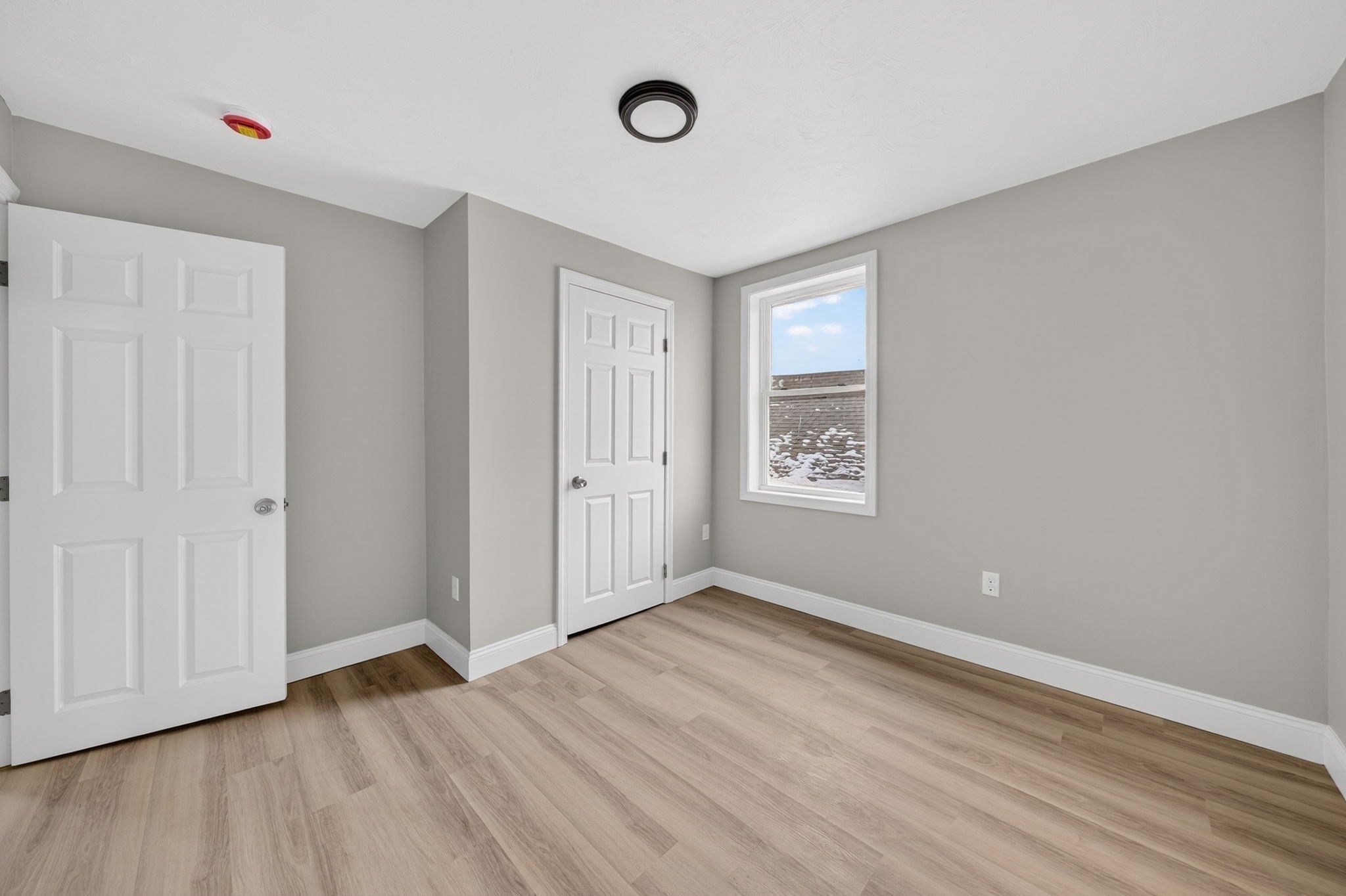 169 Grant St Property Photo 37