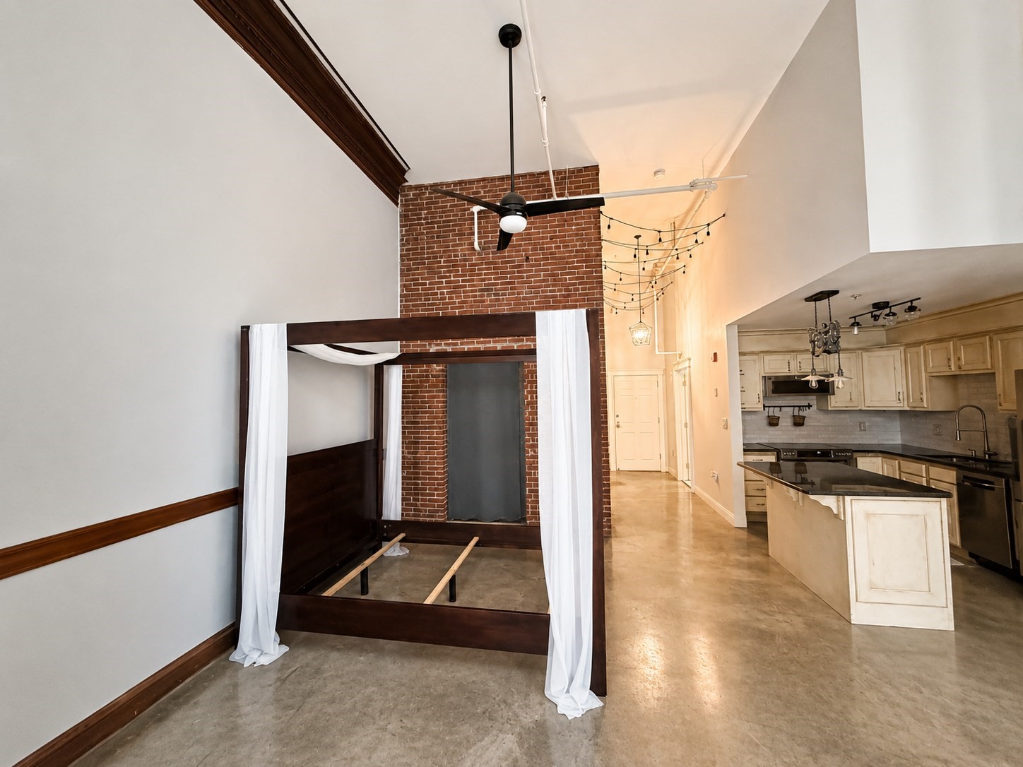 172 Middle St # 206 Property Photo 6