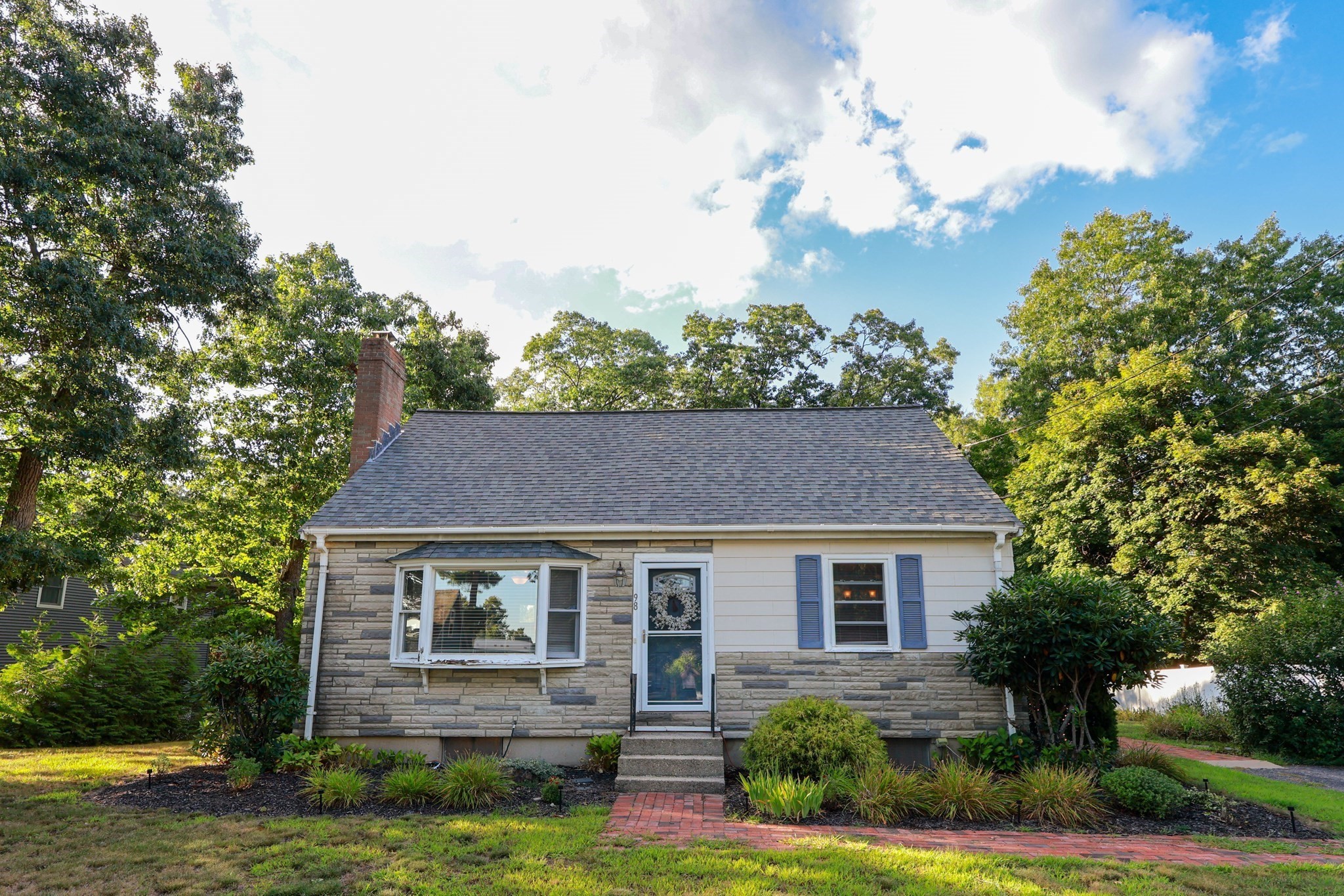 98 Van Kleeck Rd Property Photo 1