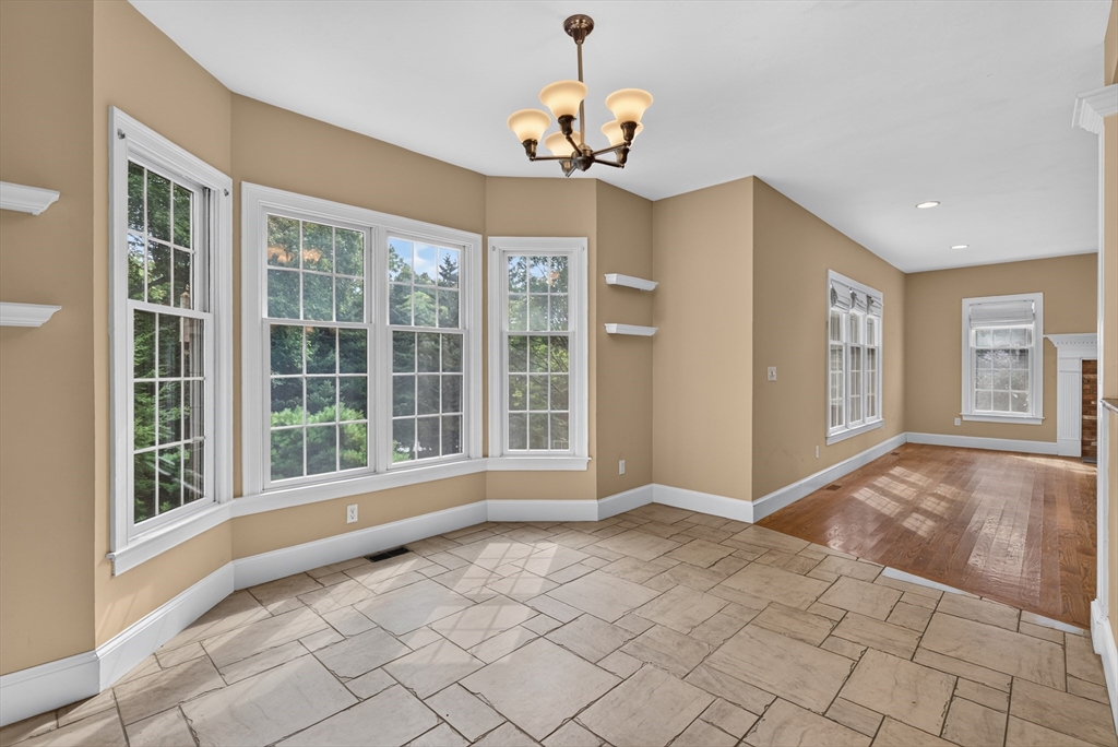 142 Holman St Property Photo 16