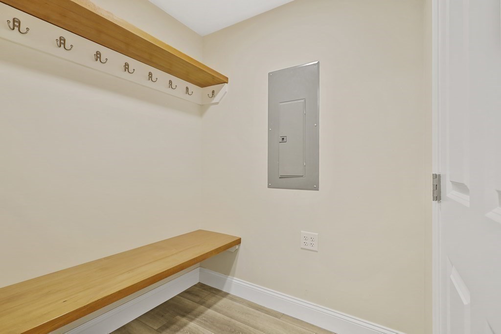 6 Dale St # 6 Property Photo 13