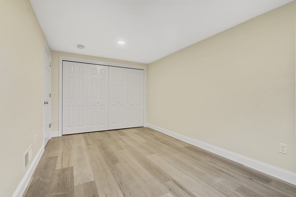 6 Dale St # 6 Property Photo 17