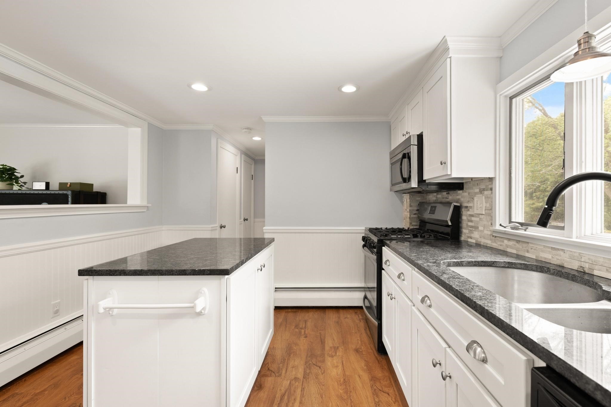 128 Rock Street Property Photo 6