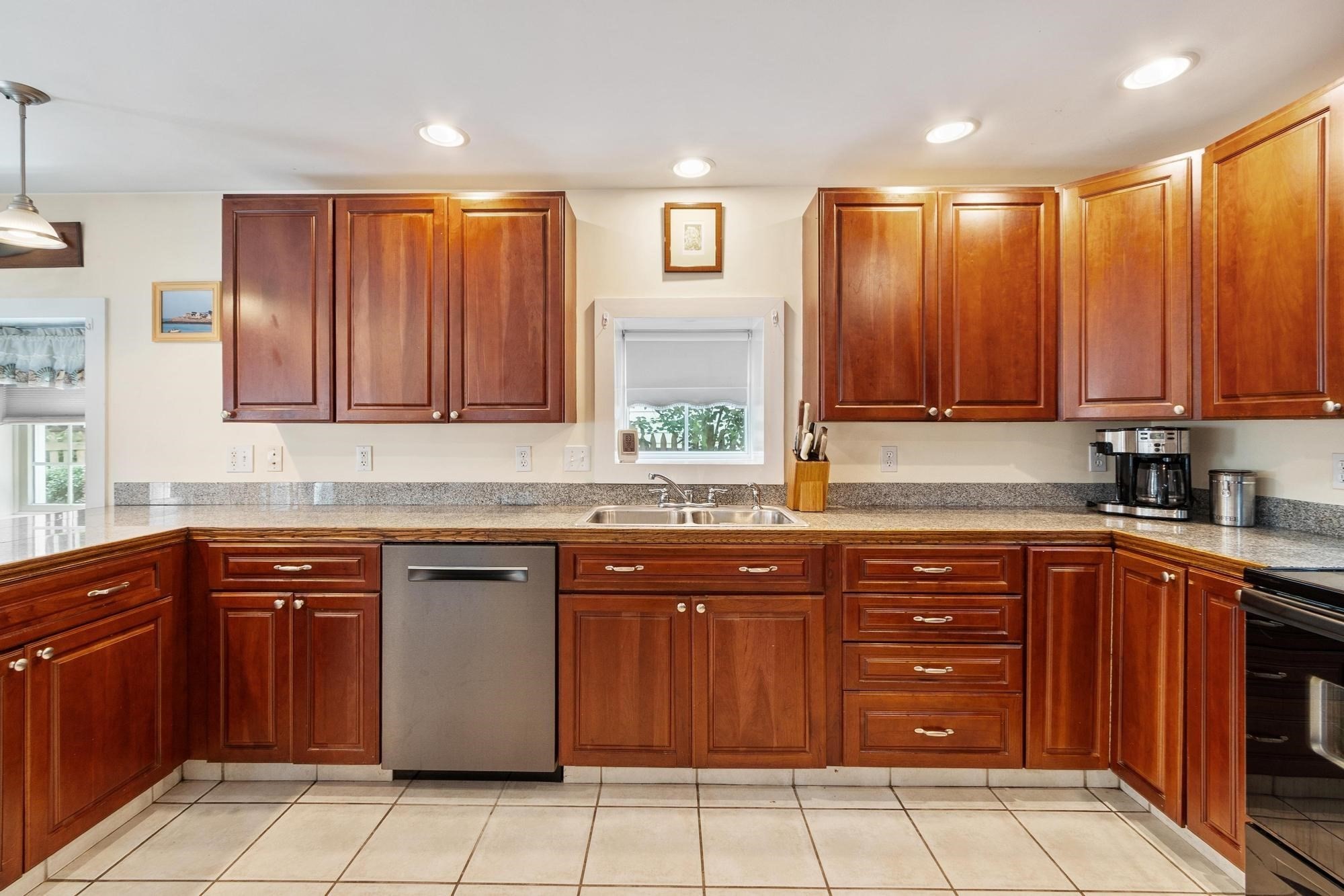 1 Pigeon Hill Court # B Property Photo 8