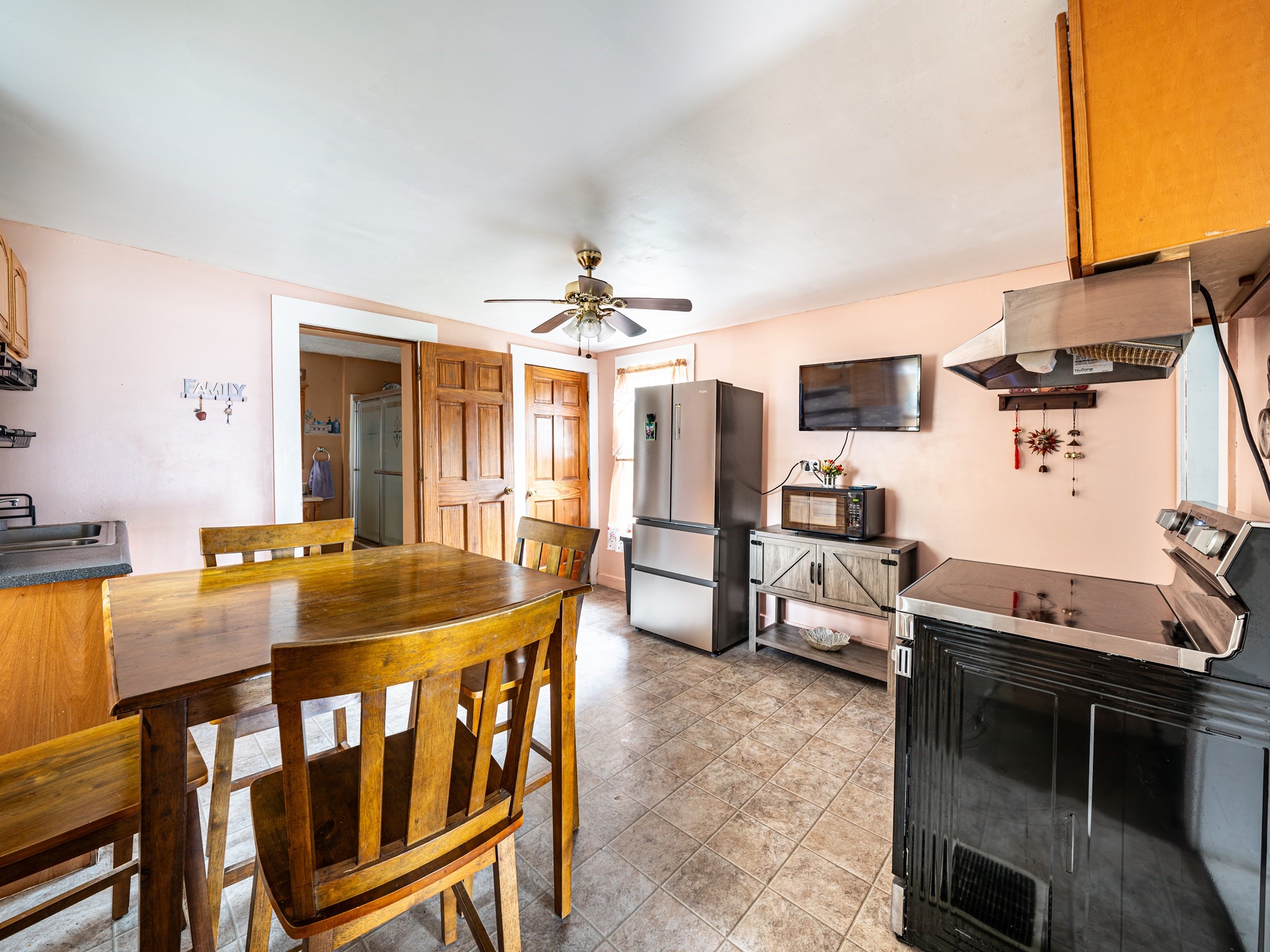 20 Boutelle St Property Photo 9