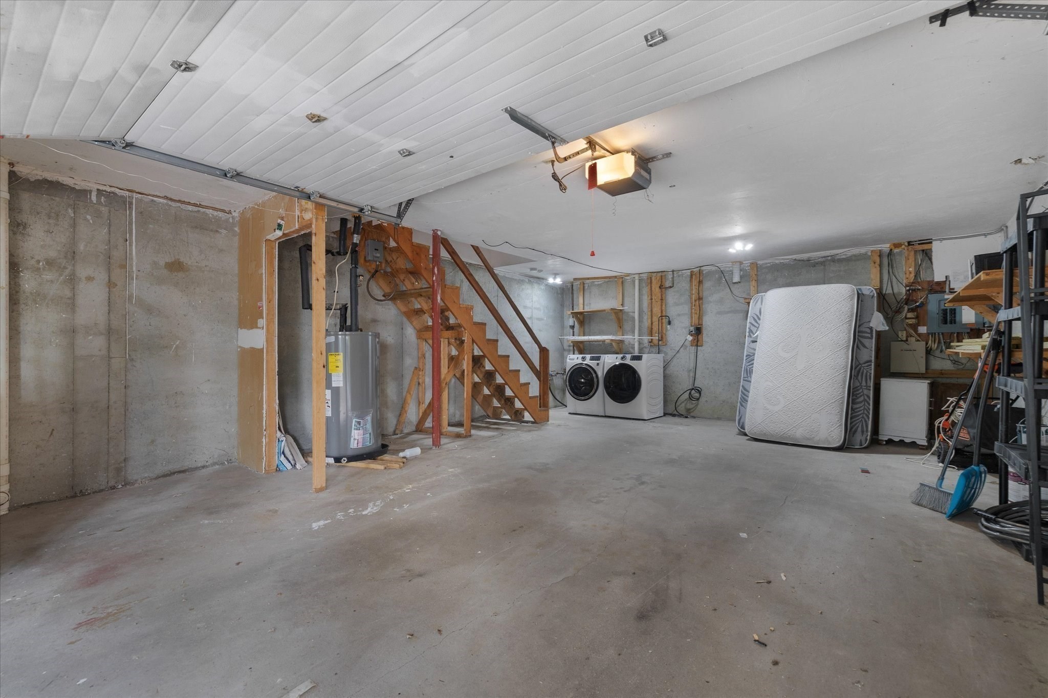 15 Gibbs St # G Property Photo 16