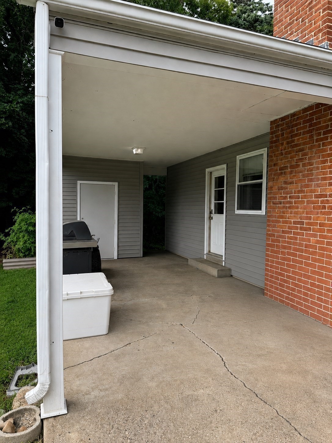 143 Skyridge Street Property Photo 4