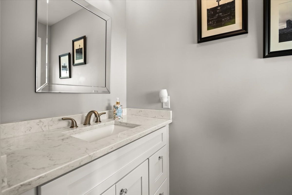 55 Hamlen Street # 5a Property Photo 7