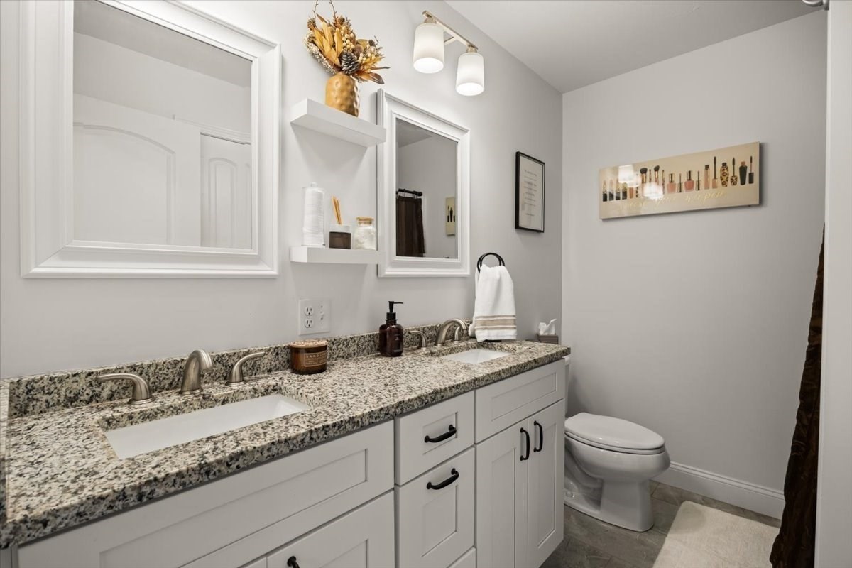 55 Hamlen Street # 5a Property Photo 28
