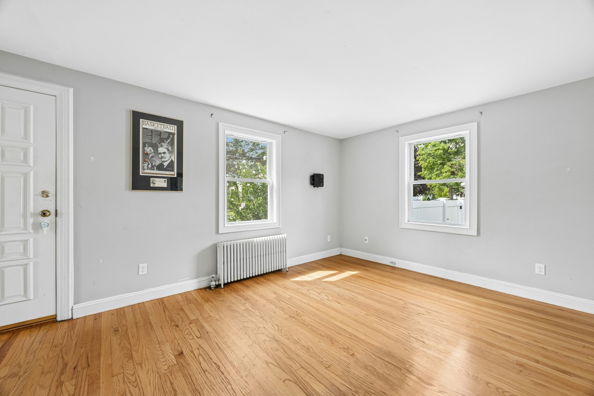 38 Oakdale Road Property Photo 6