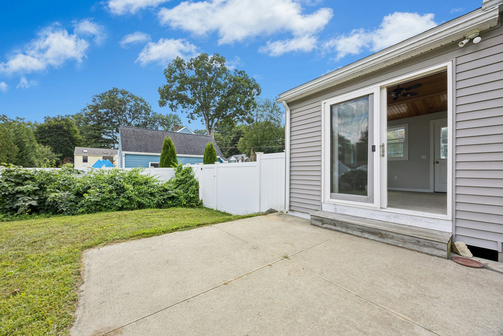 38 Oakdale Road Property Photo 24
