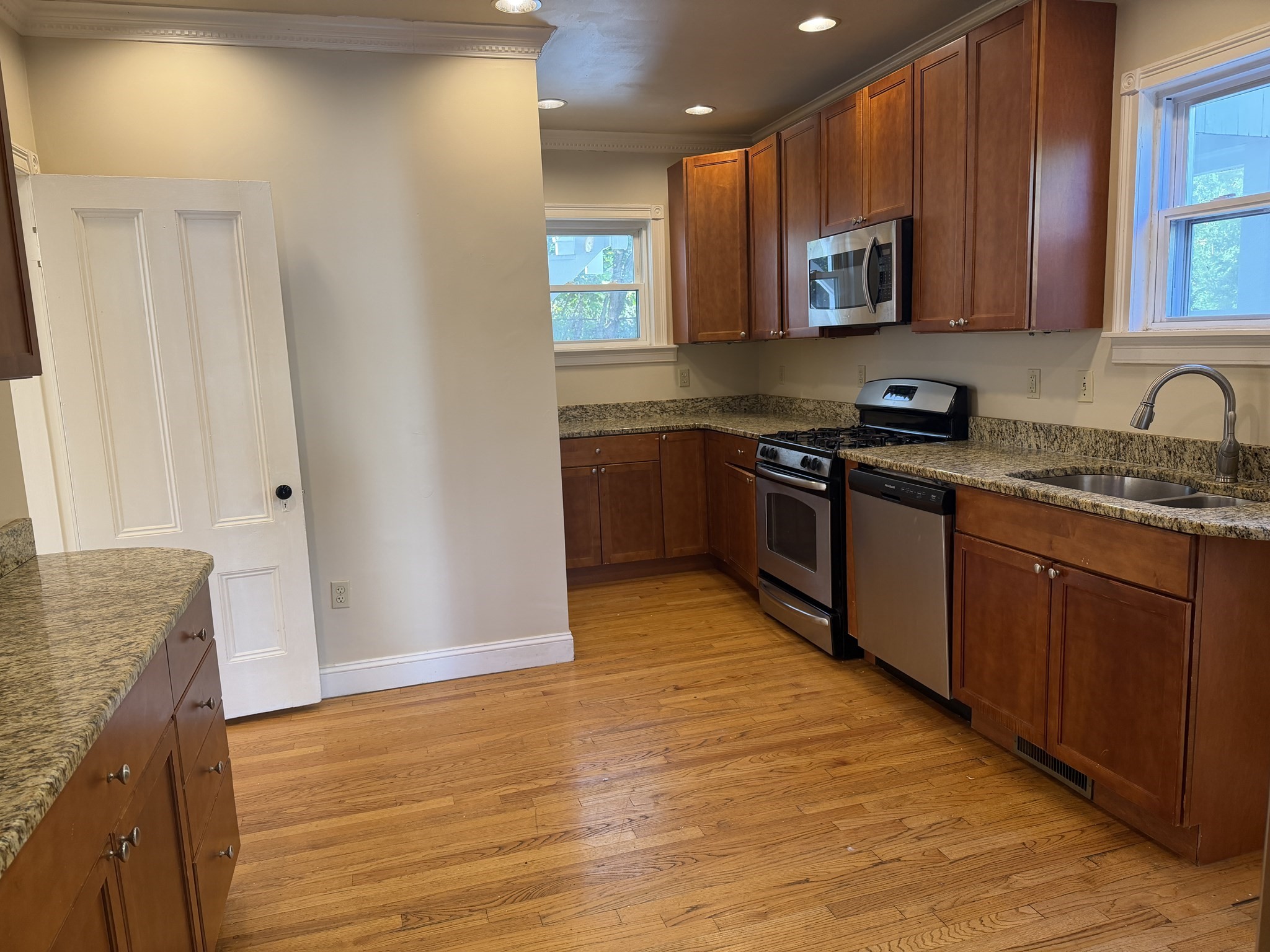 4 Barstow St. Property Photo 10