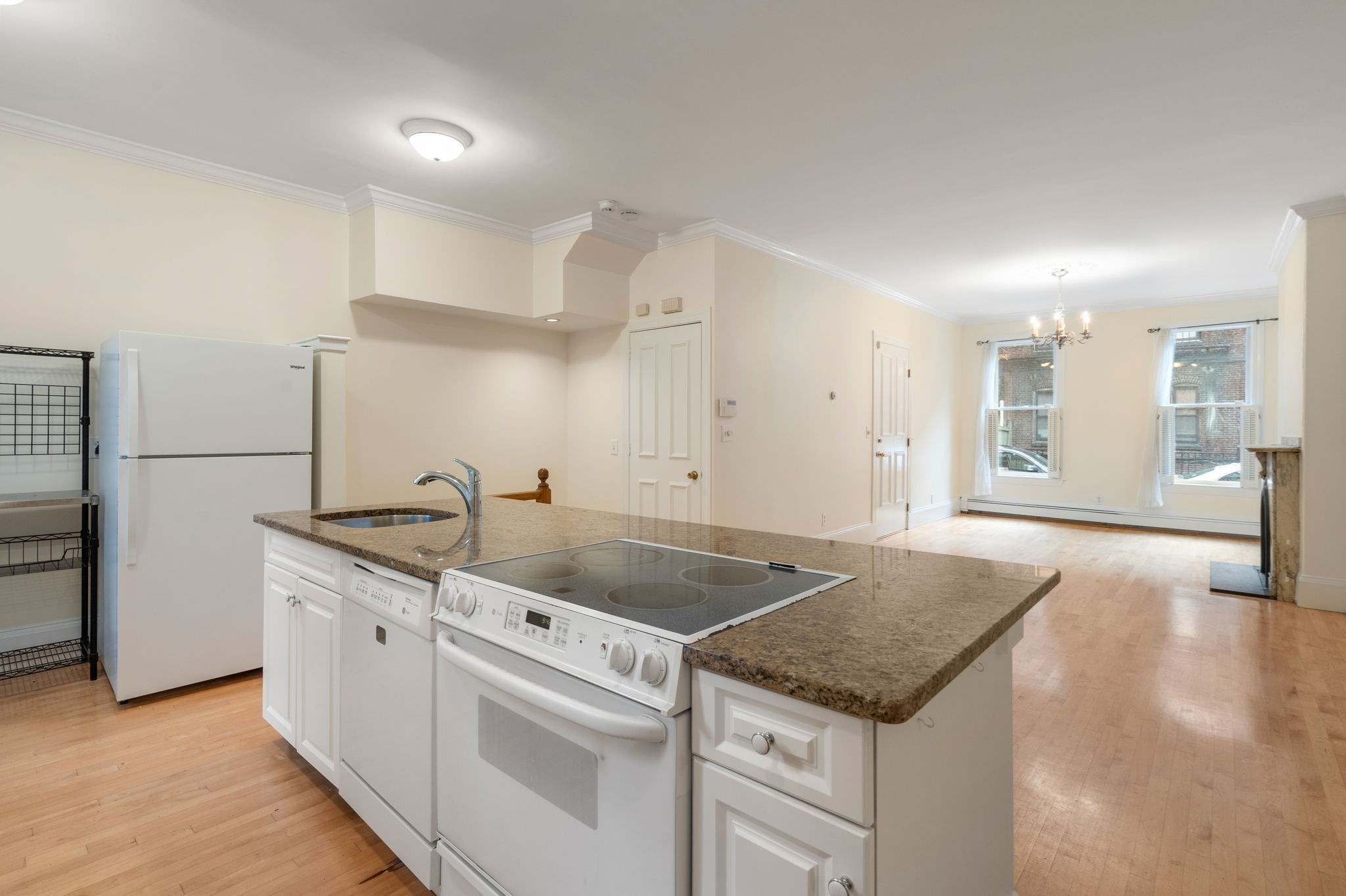 32 Lawrence St. # 1 Property Photo 1