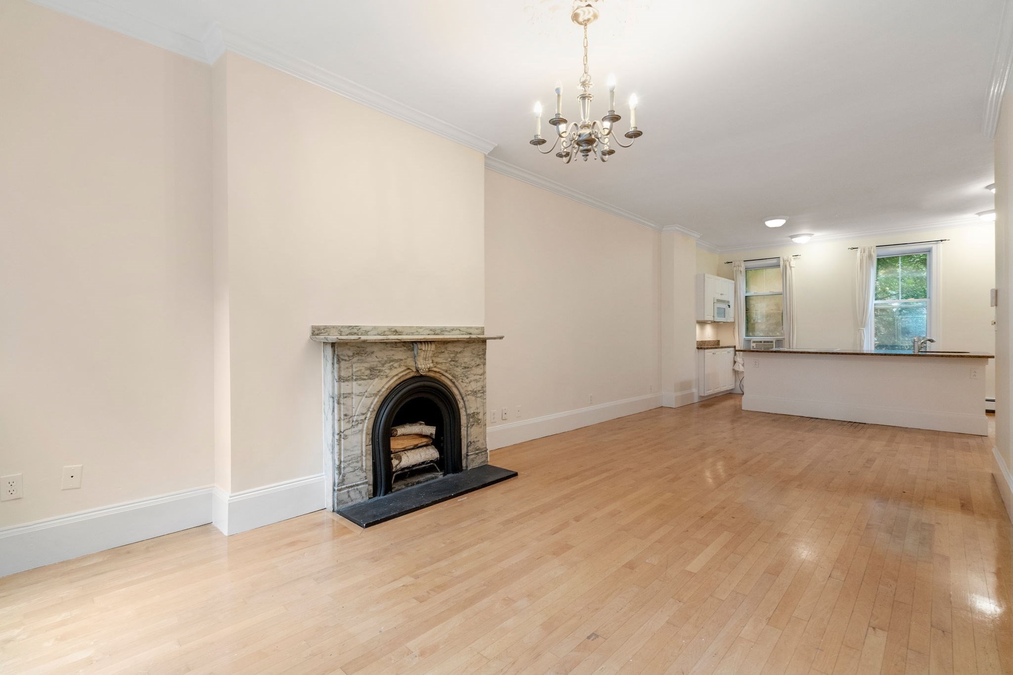 32 Lawrence St. # 1 Property Photo 6
