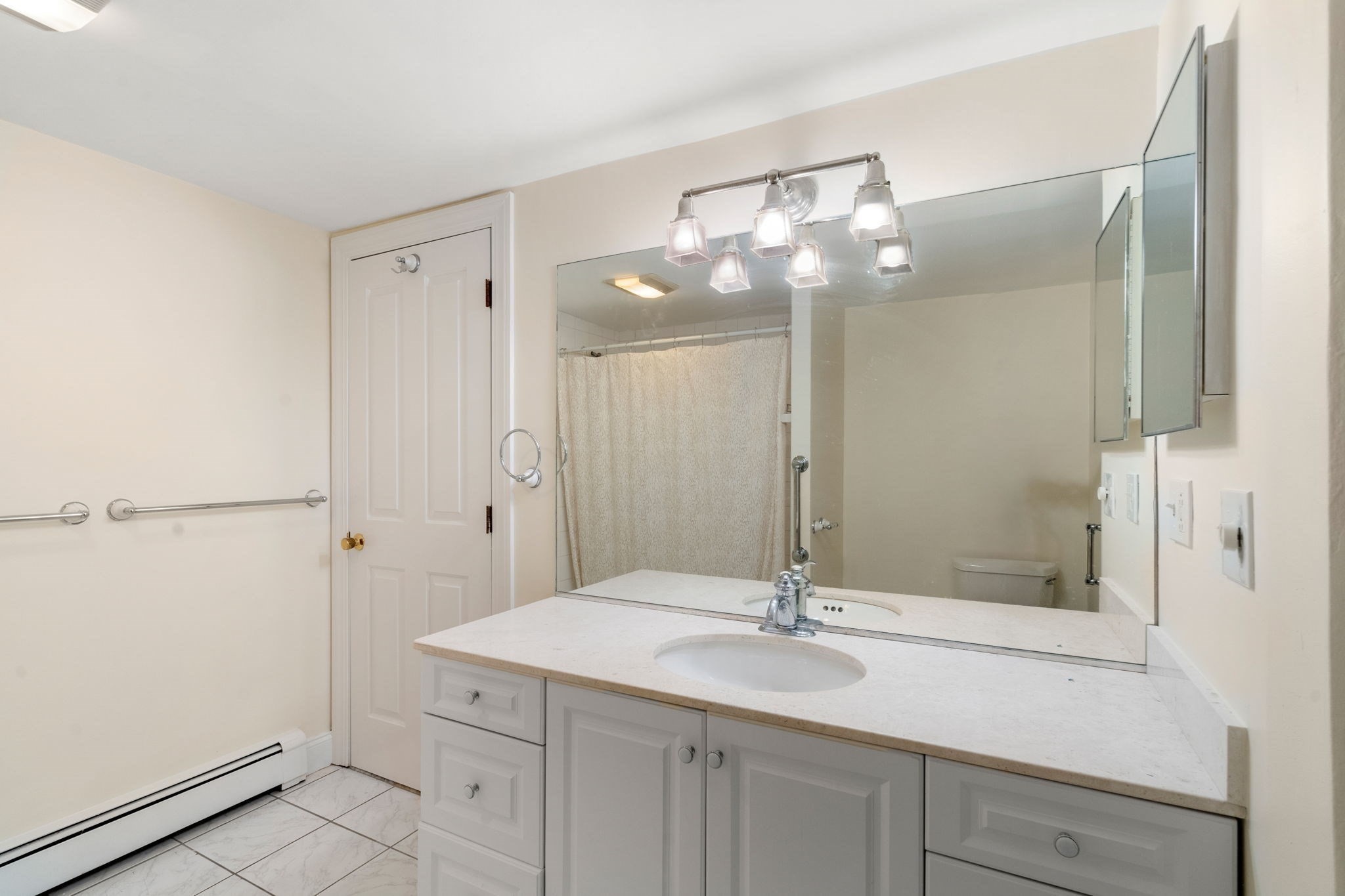 32 Lawrence St. # 1 Property Photo 13