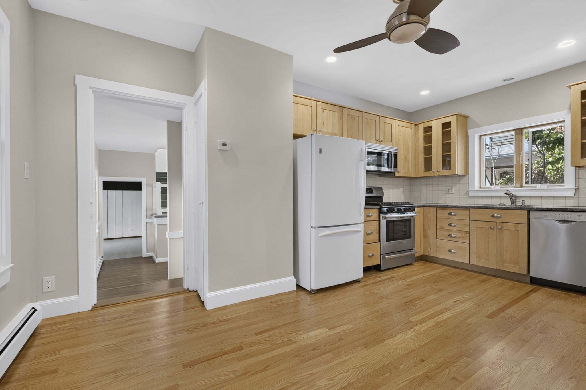 22 Berkeley St # B Property Photo 1