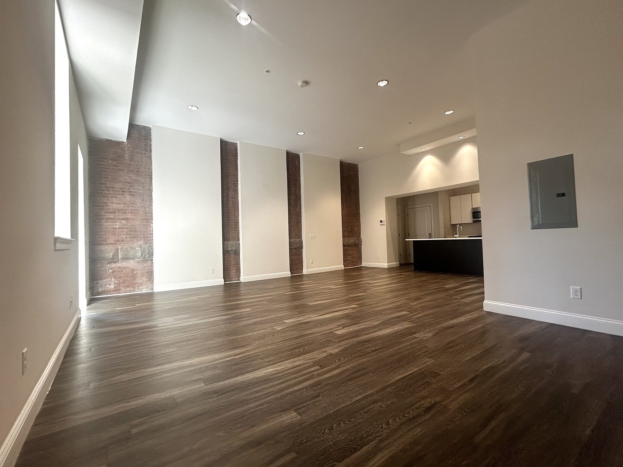 1022 Hancock Street # 209 Property Photo 13