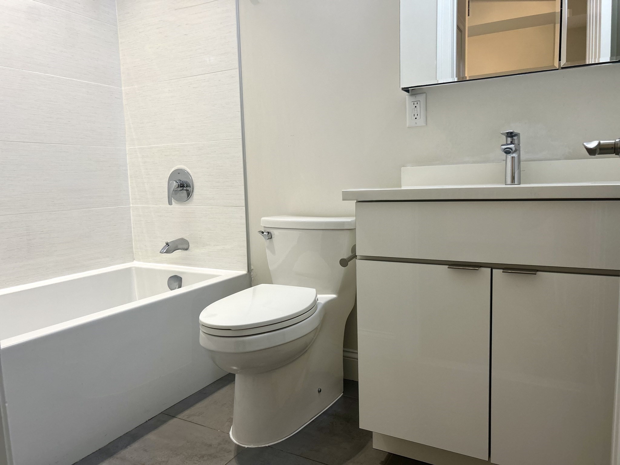 1022 Hancock Street # 209 Property Photo 20