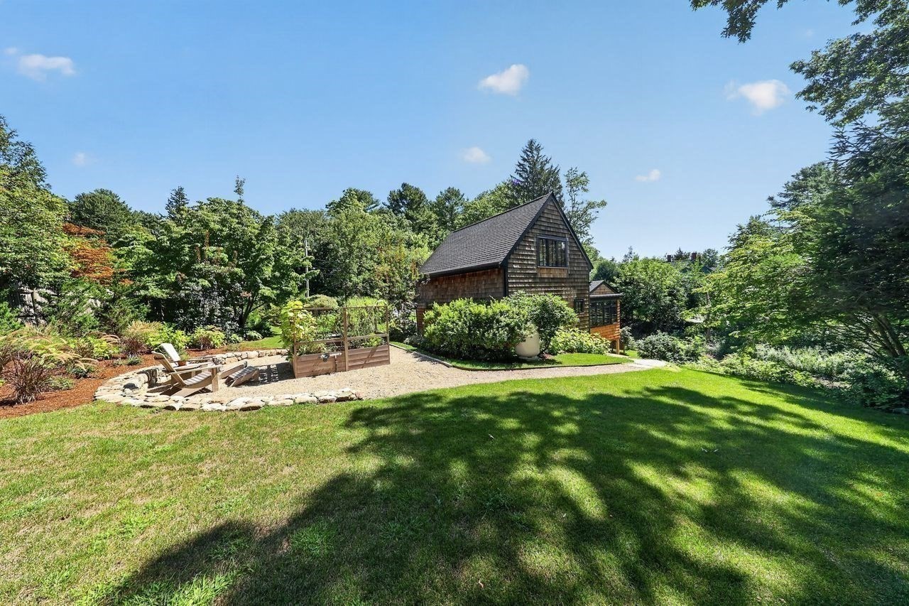 51 Tiffany Road Property Photo 35