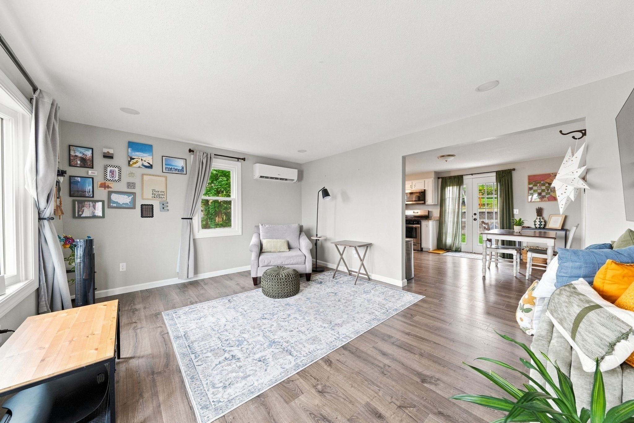 44 Danis St # C Property Photo 3