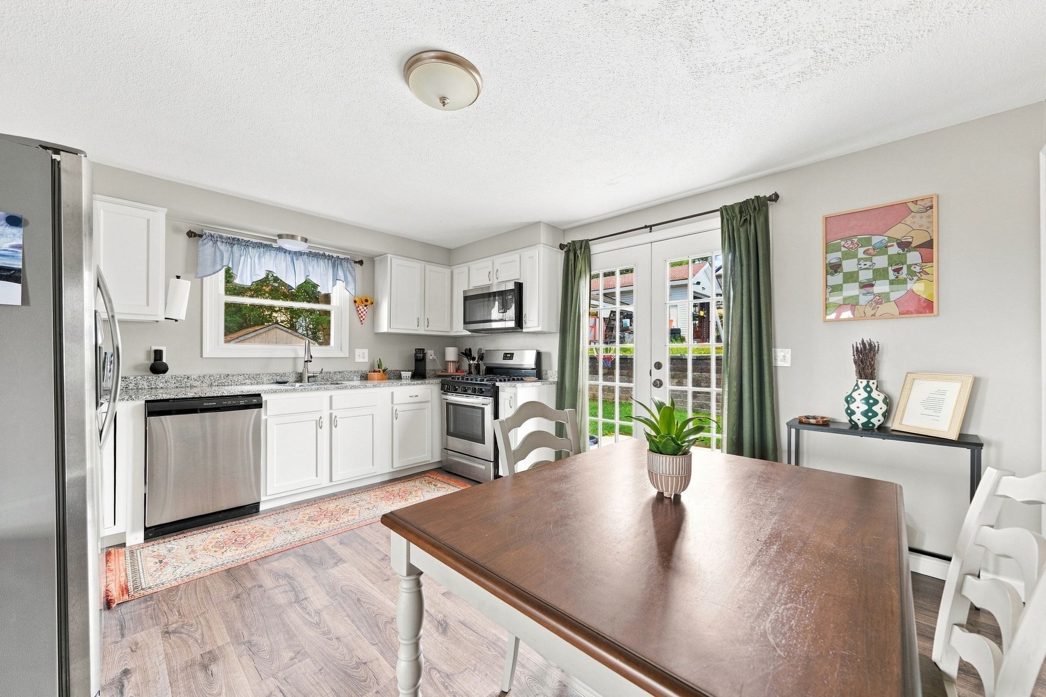 44 Danis St # C Property Photo 4