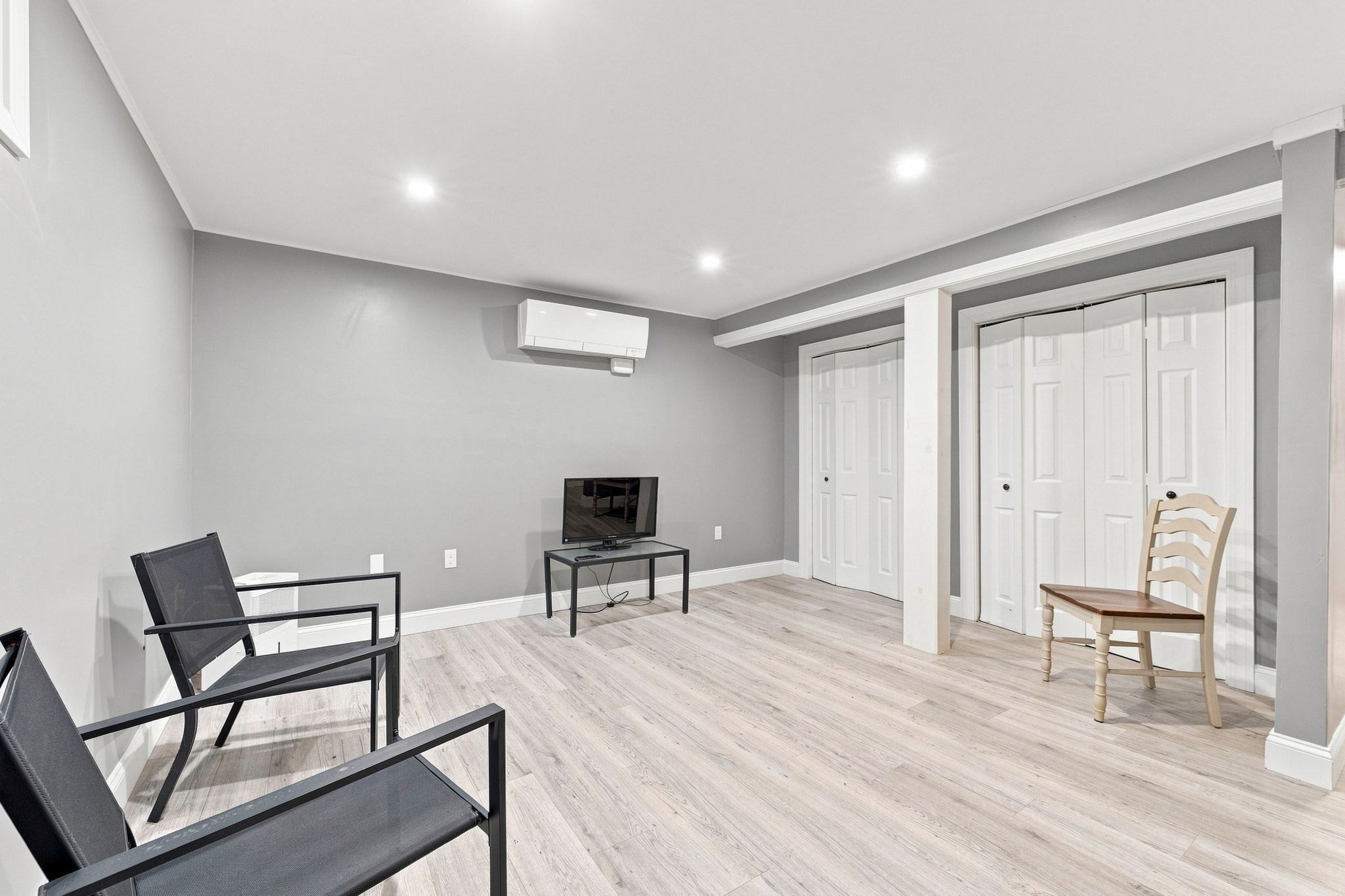 44 Danis St # C Property Photo 20