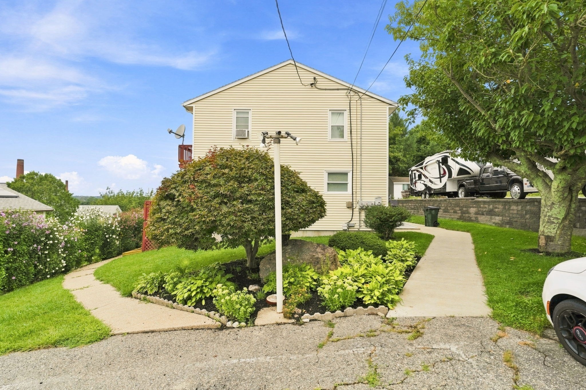 44 Danis St # C Property Photo 24
