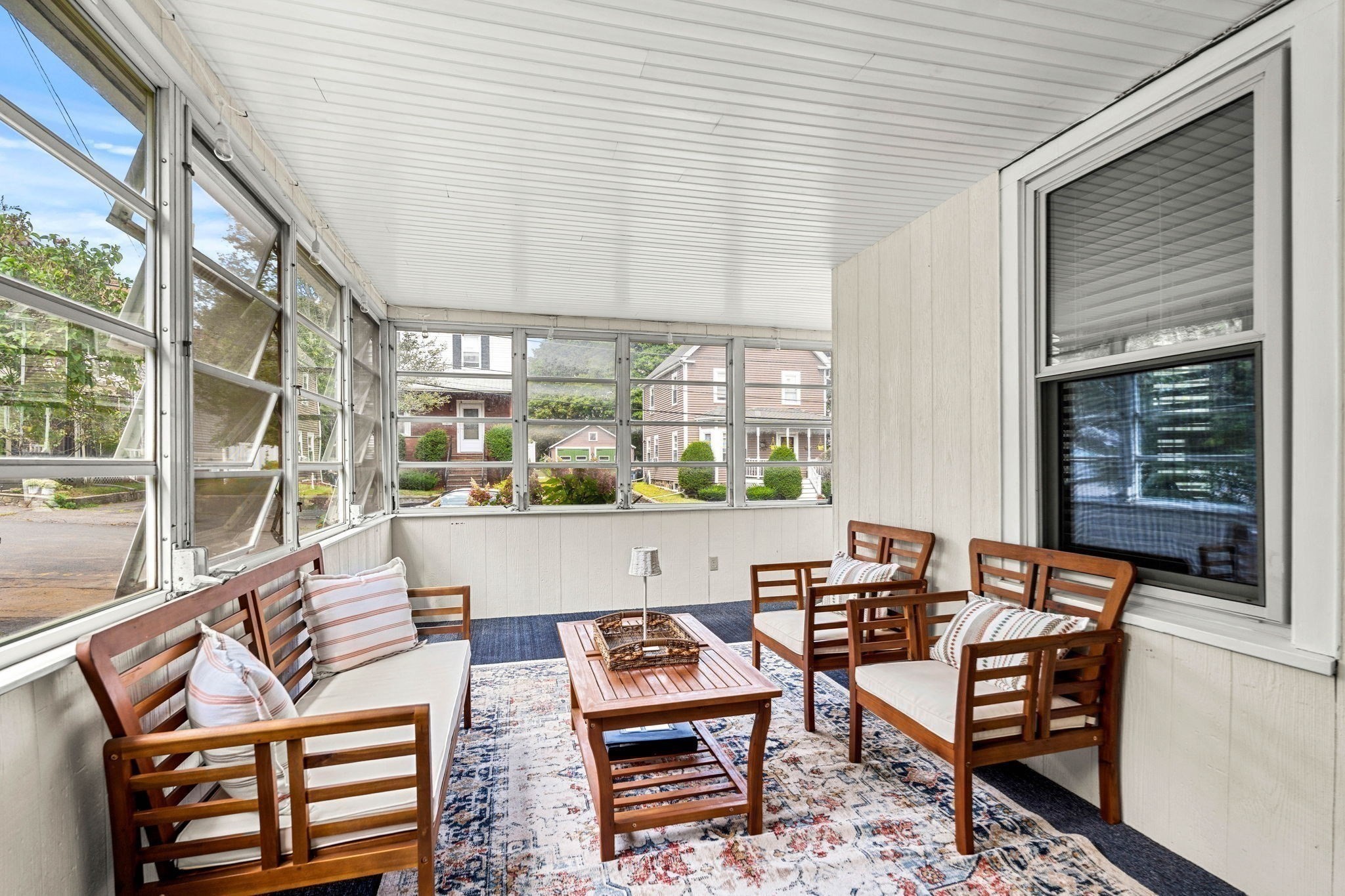 8 Minerva St. Property Photo 2