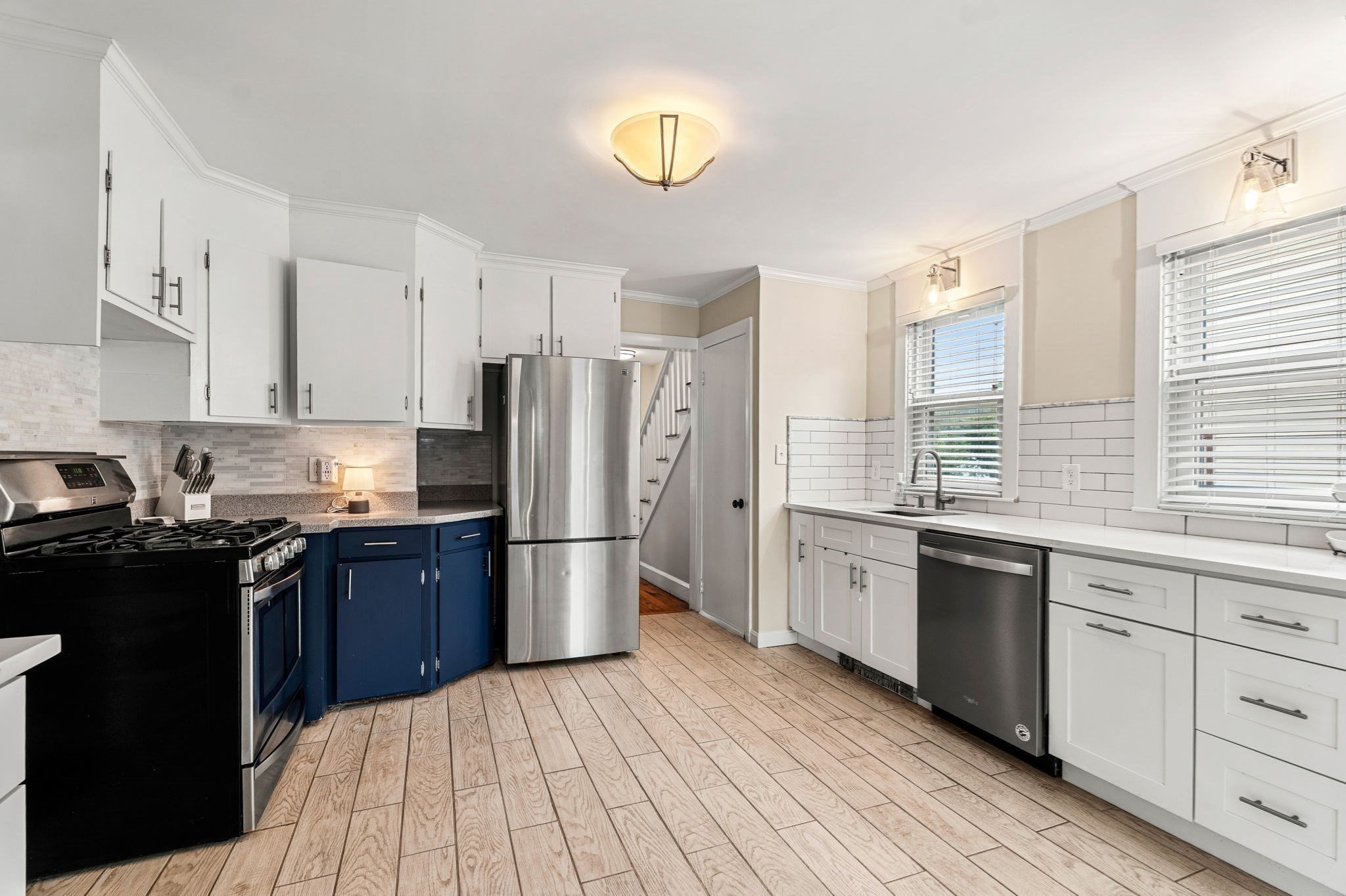 8 Minerva St. Property Photo 11
