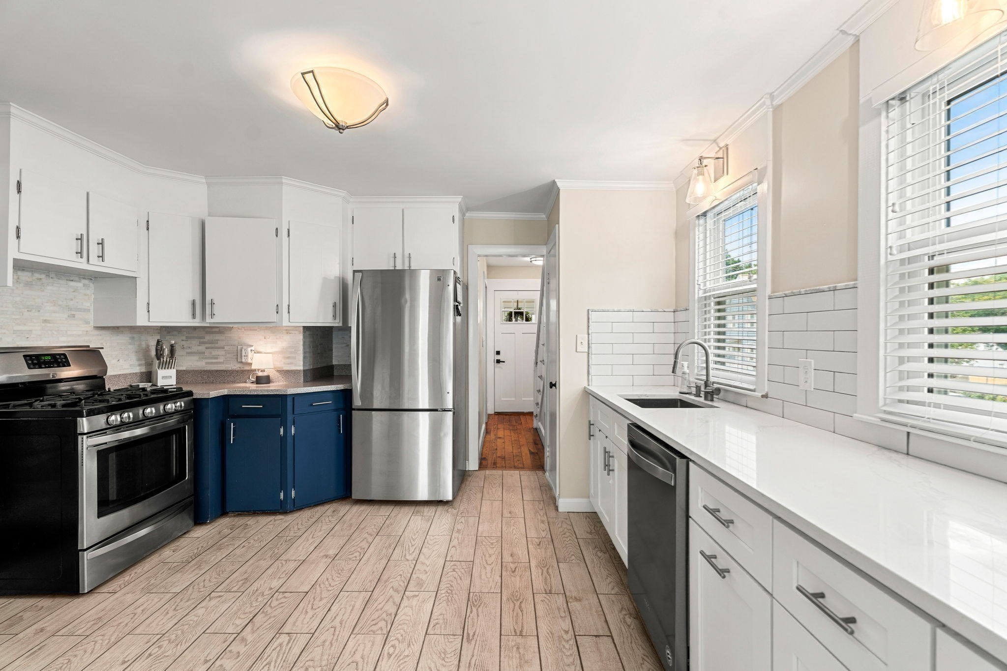 8 Minerva St. Property Photo 12