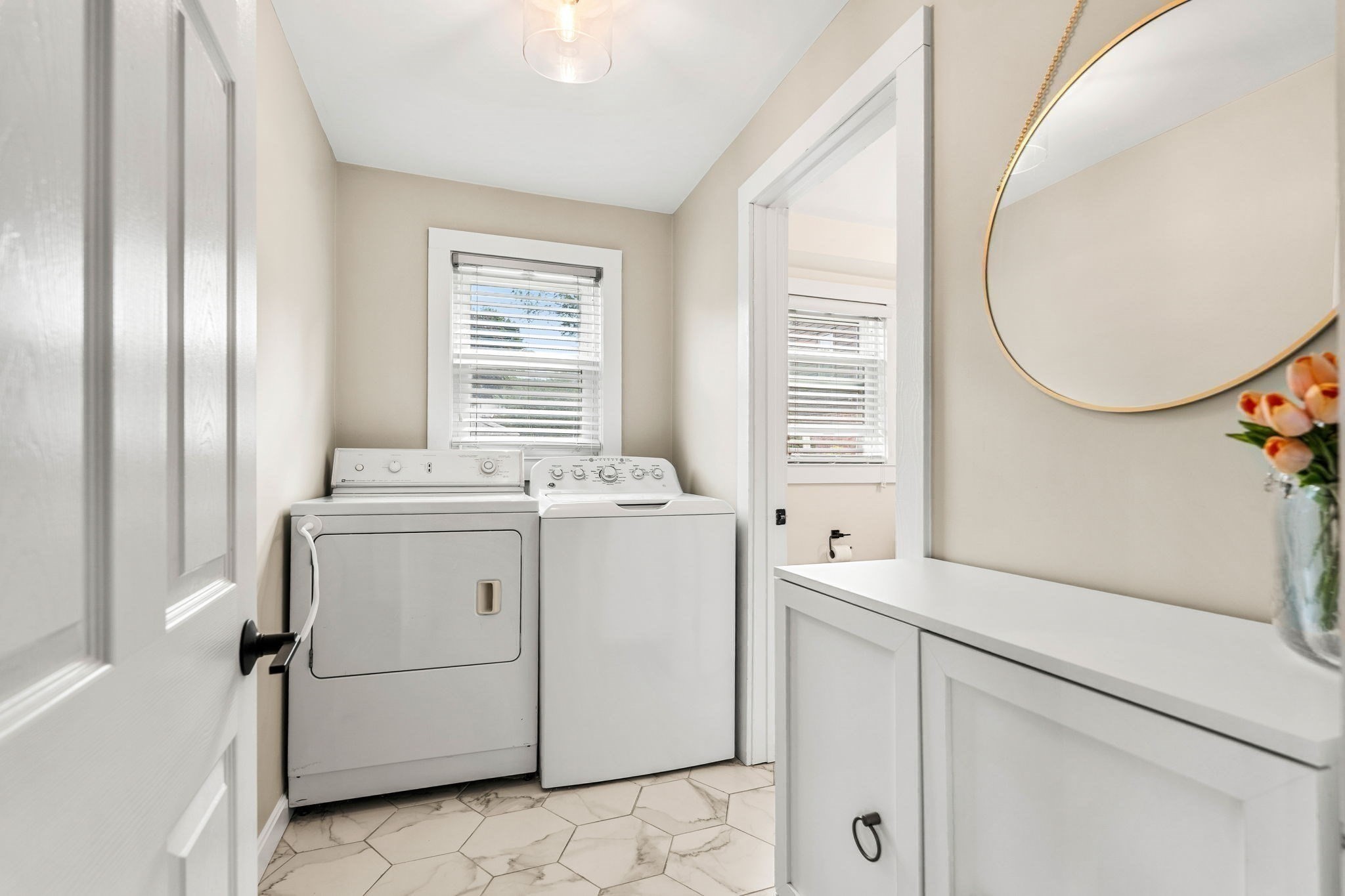 8 Minerva St. Property Photo 15