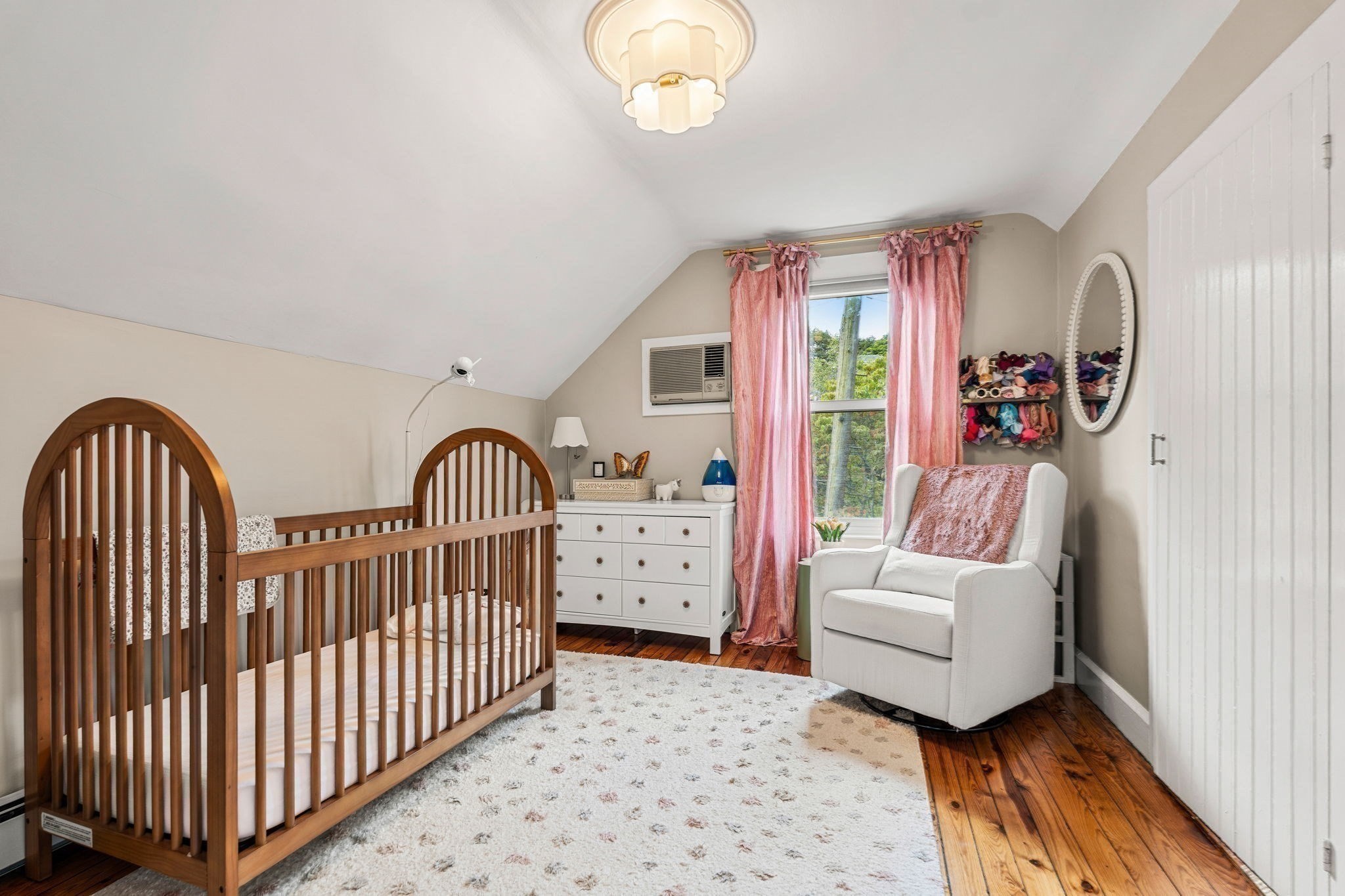 8 Minerva St. Property Photo 19