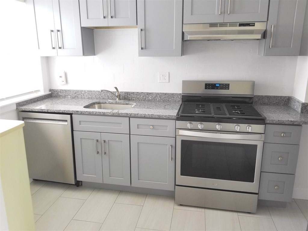 1500 Commonwealth Ave Property Photo 8